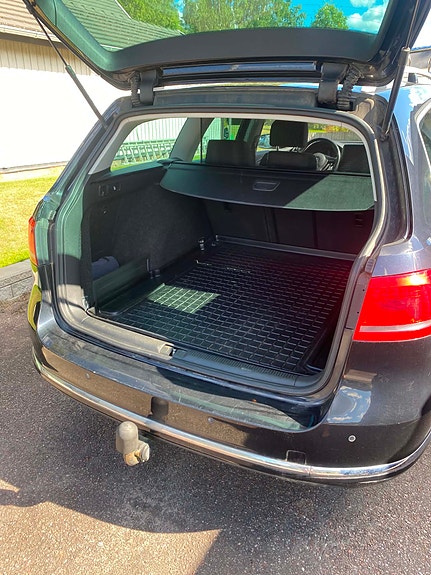 Volkswagen Passat 23 of 30