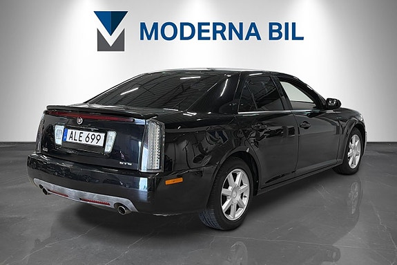 Cadillac STS 5 of 19