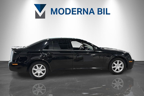 Cadillac STS 6 of 19