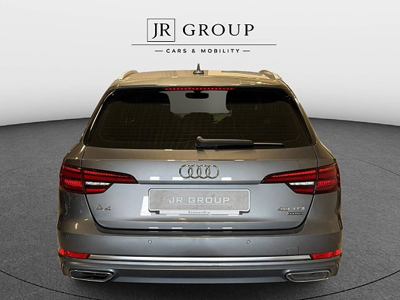 Audi A4 5 of 12
