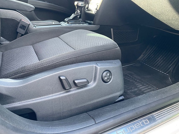 Skoda Superb 19 of 25