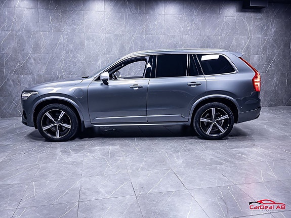 Volvo XC90 4 of 30
