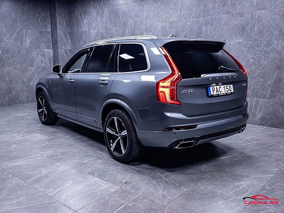 Volvo XC90 5 of 30