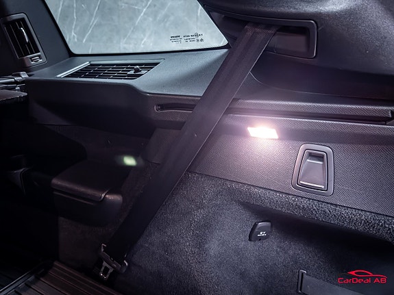 Volvo XC90 21 of 30