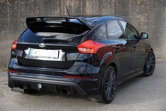 Ford Focus 10 of 23