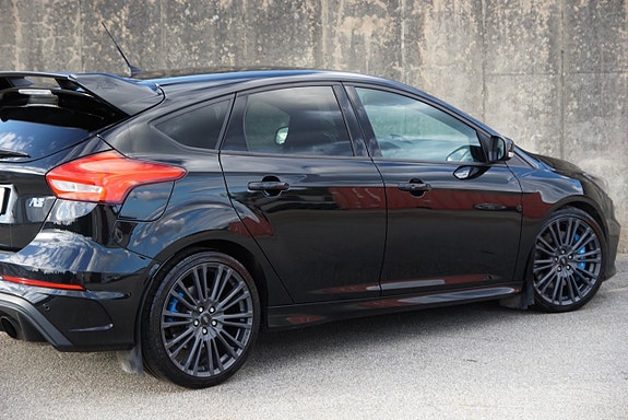 Ford Focus 11 of 23