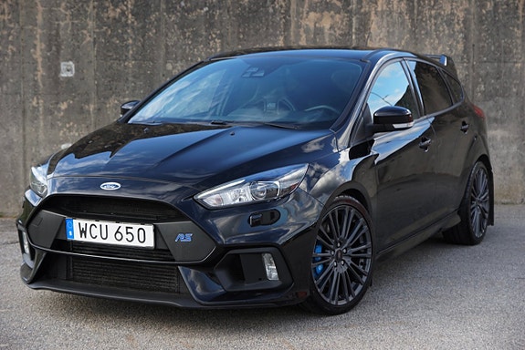 Ford Focus 9 of 23