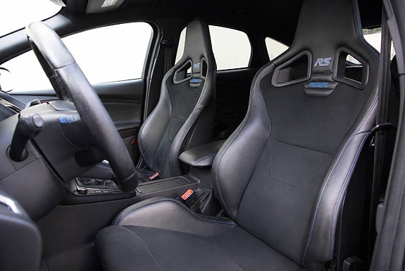 Ford Focus 14 of 23