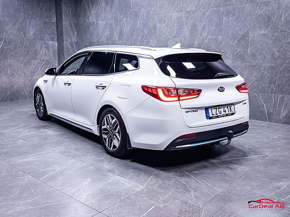 Kia Optima 5 of 30