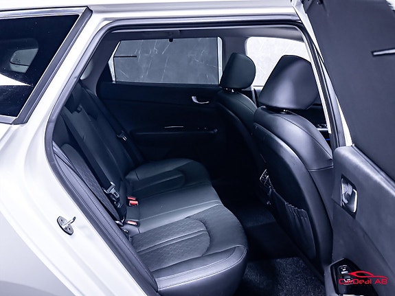 Kia Optima 16 of 30