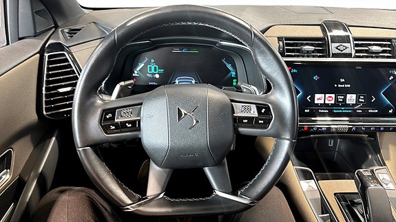 DS DS 7 Crossback 13 of 16