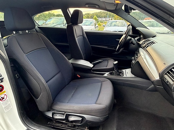 BMW 118d 15 of 19