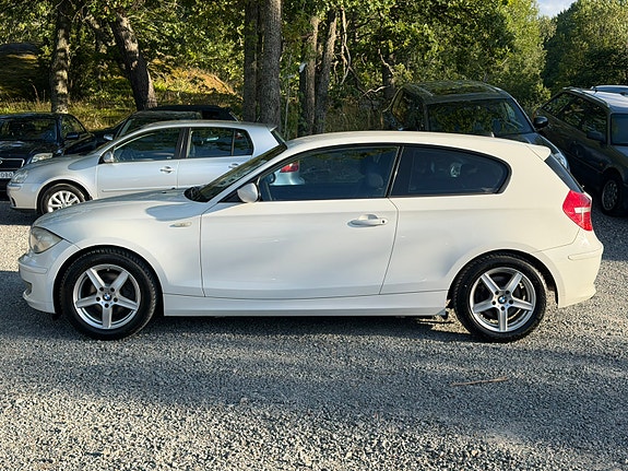 BMW 118d 7 of 19