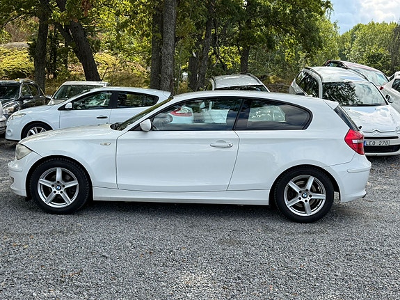 BMW 118d 8 of 18