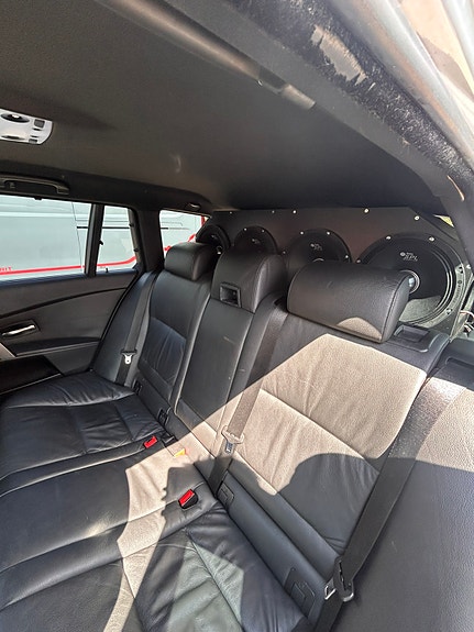 BMW 530d 5 of 6