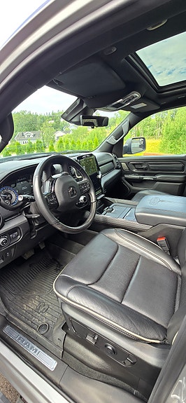 RAM 1500 10 of 13