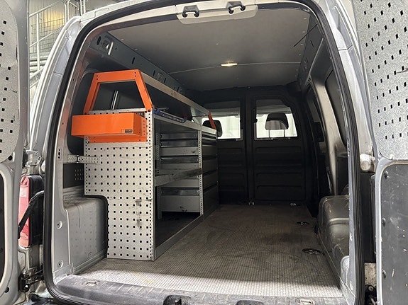 Volkswagen Caddy Maxi 11 of 26