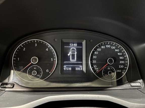 Volkswagen Caddy Maxi 25 of 26