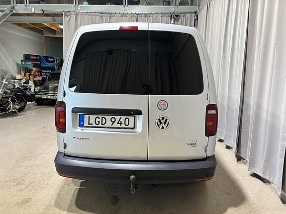 Volkswagen Caddy Maxi 4 of 26