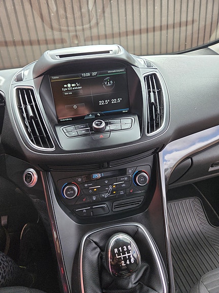 Ford C-Max 10 of 27