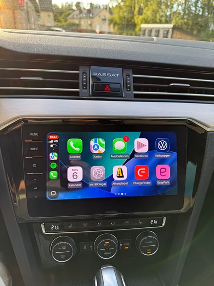 Volkswagen Passat 6 of 12