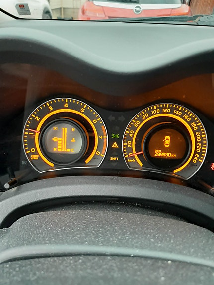 Toyota Auris 6 of 9