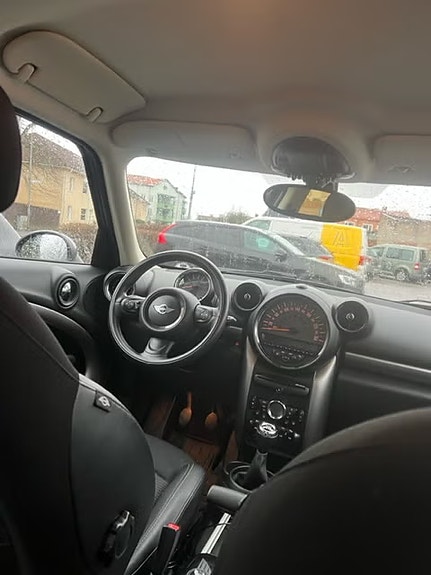 MINI Countryman Cooper 6 of 6