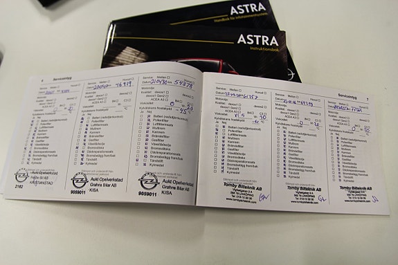 Opel Astra 20 of 20