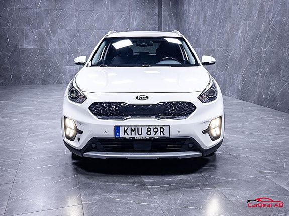Kia Niro 2 of 30