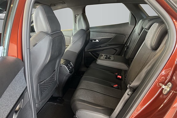 Peugeot 3008 11 of 15