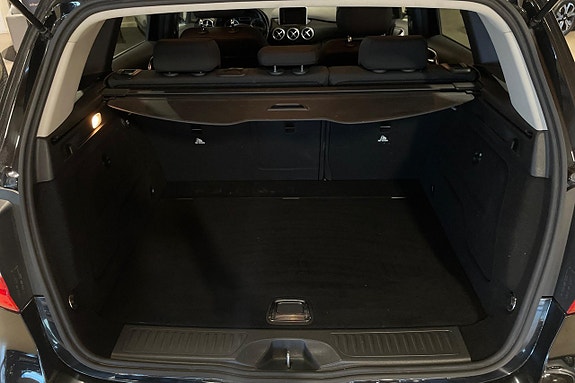 Mercedes-Benz B180 21 of 24