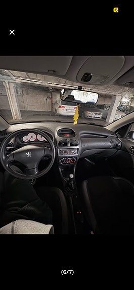 Peugeot 206 4 of 6