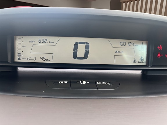 Citroen C4 23 of 25