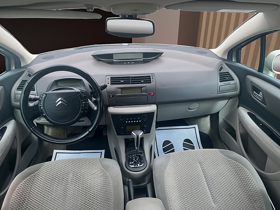 Citroen C4 13 of 25