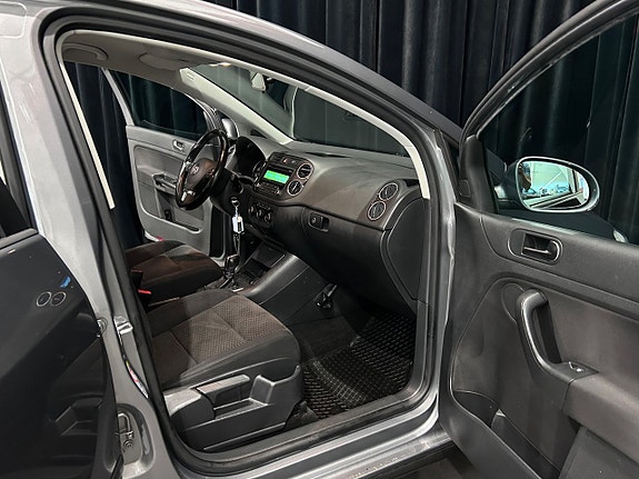 Volkswagen Golf Plus 11 of 17
