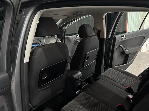 Volkswagen Golf Plus 13 of 17