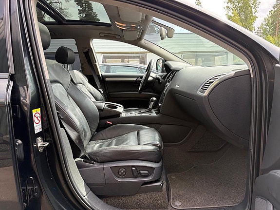 Audi Q7 16 of 27