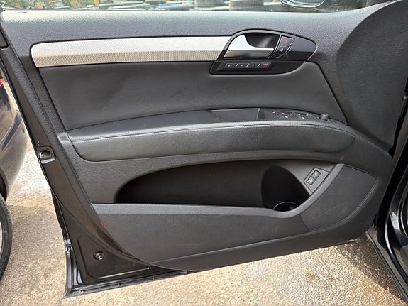 Audi Q7 24 of 27