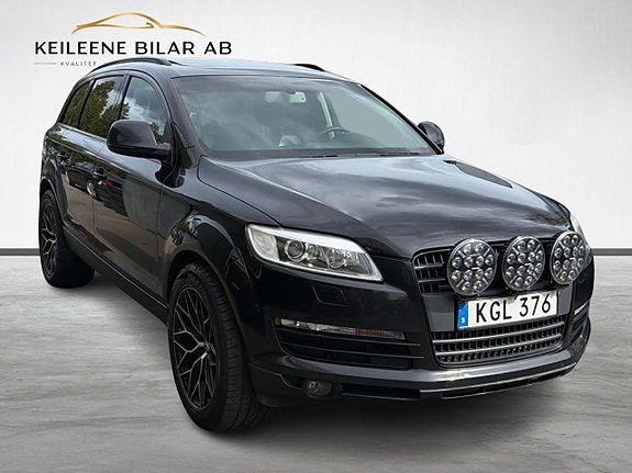 Audi Q7 4 of 27