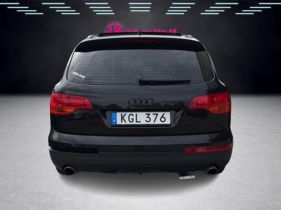 Audi Q7 6 of 27