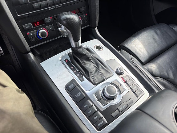 Audi Q7 27 of 27