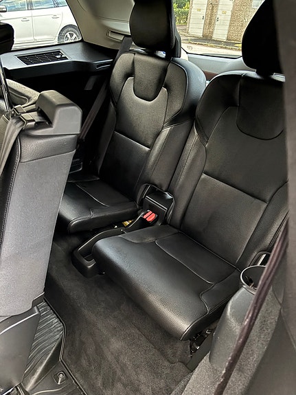 Volvo XC90 9 of 10