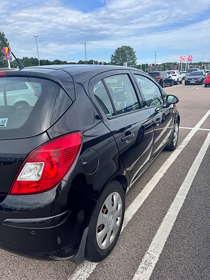 Opel Corsa 7 of 11