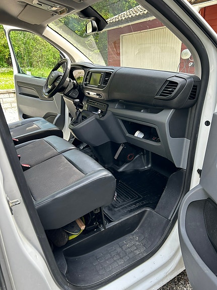 Toyota Proace 6 of 6