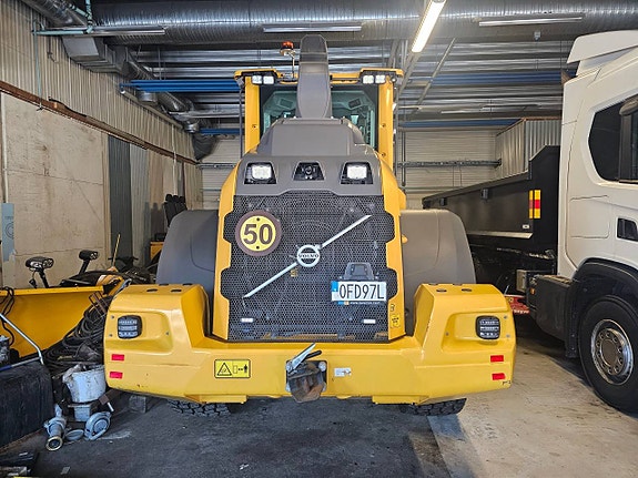 Volvo l70h skevfäste L5 grävsystem byte  L60h skevfäste 2 of 10