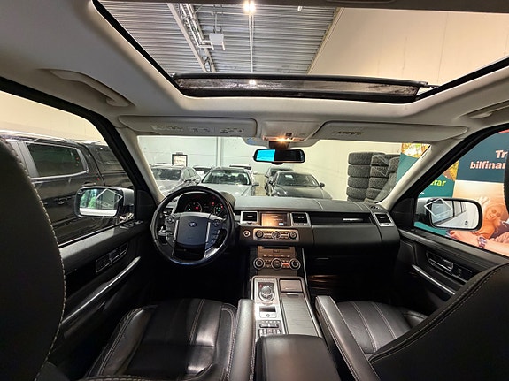 Land Rover Range Rover Sport 15 of 26
