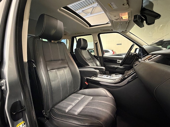 Land Rover Range Rover Sport 20 of 26