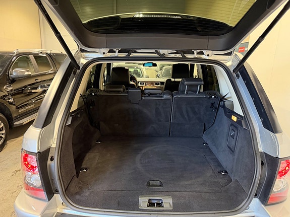 Land Rover Range Rover Sport 11 of 26