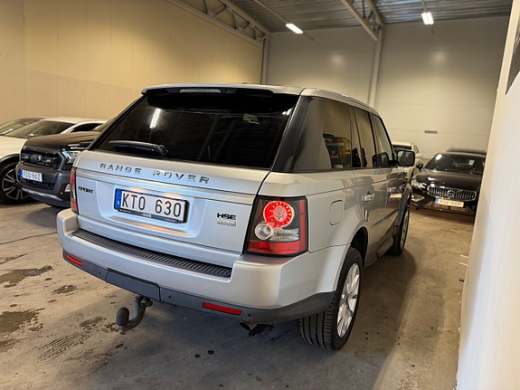 Land Rover Range Rover Sport 9 of 26