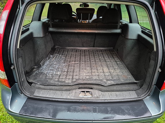 Volvo V50 8 of 16